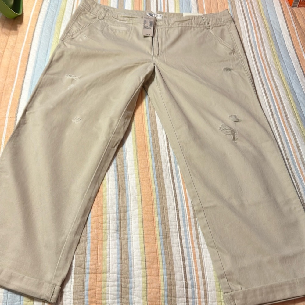 American eagle capris